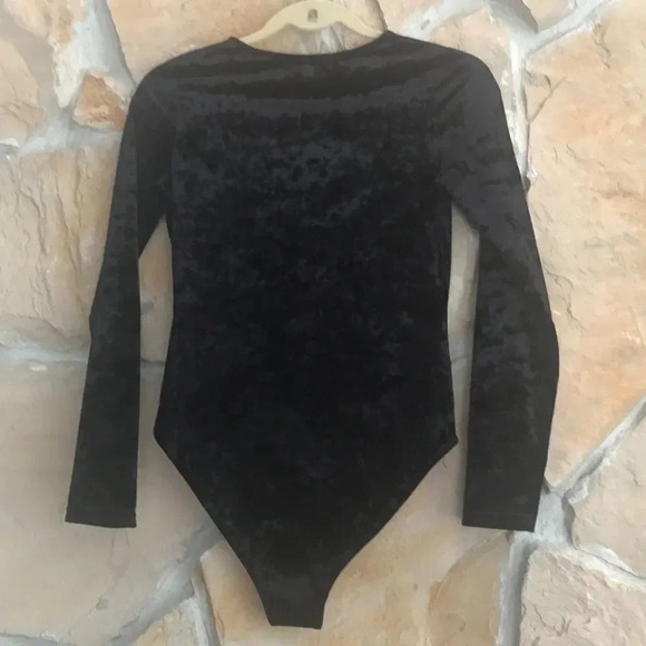 Cotton Candy Couture Velvet Top - Picture 3 of 5